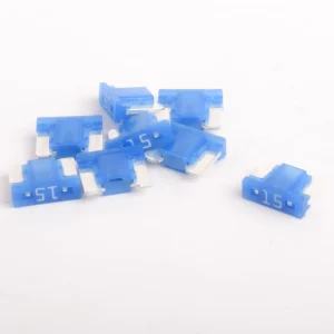 FUSIBLE ENCHUFE MICRO AUTOS JAPONESES 15 AMP AZUL