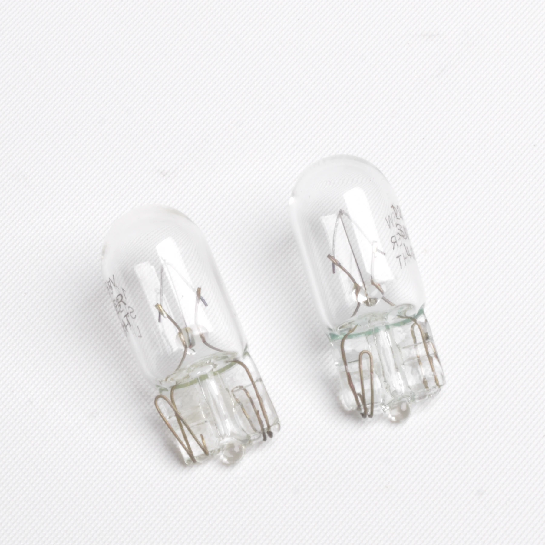 67-12V AMBER (3)_webp