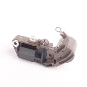 REGULADOR N/DENSO 12V HONDA ISUZU CIGL HONDA (1984-1984) ISUZU (1989-1989)