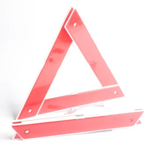 SENAL TRINGULAR PLASTICA