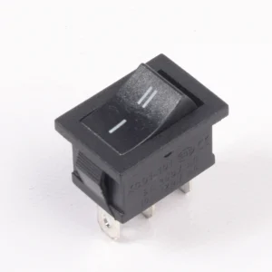 SWITCH BALANCIN ON-OFF 3C RECTANGULAR NEGRO PEQUEÑO 3A 125VAC 250VAC